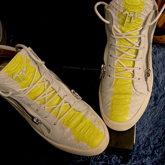 Giuseppe Zanotti Neon Snake Double Zip Med (Size 44) - Picture 3 of 6